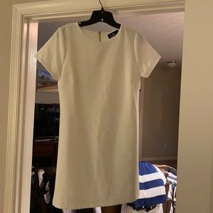 Lulu’s white dress with Gold zipper